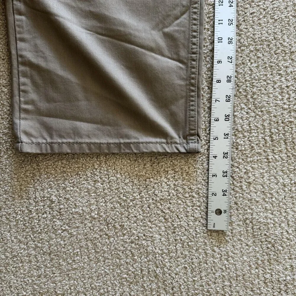 Levi's 559 Jeans Mens 44x32 Beige Relaxed Straight Zip Fly Denim 5 Pocket